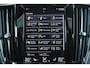 Volvo V90 T8 AWD Inscription - Luchtvering - Panoramisch schuif-/kanteldak - Intellisafe Assist/Surround - Head-up Display - Harman Kardon Audio - Nappaleder - Massagefunctie - Verwarmbare voorstoelen - Stoelventilatie - Getint glas - Trekhaak semi elektrisch inklapbaar - 20' LMV