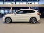 BMW X1 xDrive25e High Executive M-Sport | Panorama | Trekhaak | HUD | Carplay | Metallic