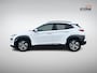 Hyundai Kona Electric EV Premium 64 kWh SoH 95%, 3-Fase Lader incl. Trekhaak & Schuif-/Kanteldak!