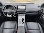 Hyundai Kona Electric EV Premium 64 kWh SoH 95%, 3-Fase Lader incl. Trekhaak & Schuif-/Kanteldak!