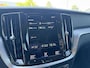 Volvo V60 2.0 B3 Essential Edition | Cruise Control | Navigatie | Apple CarPlay & Android Auto | Park Assist | LED Koplampen | 2 Zone Climate Control | Parkeercamera |