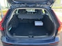 Volvo V60 2.0 B3 Essential Edition | Cruise Control | Navigatie | Apple CarPlay & Android Auto | Park Assist | LED Koplampen | 2 Zone Climate Control | Parkeercamera |