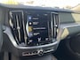 Volvo V60 2.0 B3 Essential Edition | Cruise Control | Navigatie | Apple CarPlay & Android Auto | Park Assist | LED Koplampen | 2 Zone Climate Control | Parkeercamera |