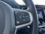 Volvo V60 2.0 B3 Essential Edition | Cruise Control | Navigatie | Apple CarPlay & Android Auto | Park Assist | LED Koplampen | 2 Zone Climate Control | Parkeercamera |