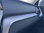Volvo V60 2.0 B3 Essential Edition | Cruise Control | Navigatie | Apple CarPlay & Android Auto | Park Assist | LED Koplampen | 2 Zone Climate Control | Parkeercamera |
