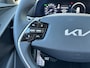 Kia Niro EV Plus Advanced 64.8 kWh Demonstratie auto | Navigatie | Achteruitrijcamera | Geheugenfunctie op voorstoel | Schuifkanteldak | Premium audio