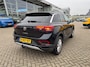 Volkswagen T-Roc 1.5 TSI 150PK Life Business / Digitale Cockpit Pro / Parkeersensoren V+A / LED / Keyless Entry / App-Connect / Navigatie