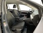 Volkswagen Golf 1.0 eTSI DSG Life Navigatie Parkeersensoren App-Connect DAB+