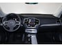 Volvo XC90 T8 Recharge AWD Core Bright - IntelliSafe Assist & Surround - Harman/Kardon audio - Adaptieve LED koplampen - Parkeercamera achter - Verwarmde voorstoelen, stuur & achterbank - Parkeersensoren voor & achter - Draadloze tel. lader - Extra getint glas - Elektr. inklapbare trekhaak - 20' LMV