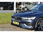 Volvo V60 T8 390PK Automaat Twin Engine AWD Inscription Trekhaak | Panodak | 360 Camera | Blis | Stoelverwarming