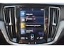 Volvo V60 T8 390PK Automaat Twin Engine AWD Inscription Trekhaak | Panodak | 360 Camera | Blis | Stoelverwarming
