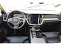 Volvo V60 T8 390PK Automaat Twin Engine AWD Inscription Trekhaak | Panodak | 360 Camera | Blis | Stoelverwarming