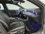 Mercedes-Benz A-klasse 180 Business Solution Luxury / Pano / Sfeer / NL Auto