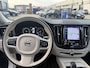 Volvo XC60 B5 Momentum Exclusive | Heads-up Display | Elektrisch glazen pan