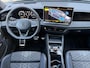 Volkswagen Tiguan 1.5 eHybrid R-Line 272PK l Pano l HUD l Elektrische Trekhaak l 20 inch l 360 Camera l Black Style R-Line pakket