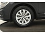 Volkswagen Tiguan 1.5 TSI Elegance Automaat, Volleder, Digital Dash