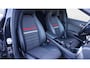 Mercedes-Benz A-klasse 180 Prestige 122pk Airco PDC Stoelverwarming 18inch LM *166100km* Clima *Kosmoblack*