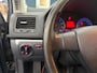 Volkswagen Golf 1.6 FSI Optive 3 / AIRCO / LM VELGEN / RIJDT SCHAKELT GOED