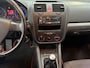 Volkswagen Golf 1.6 FSI Optive 3 / AIRCO / LM VELGEN / RIJDT SCHAKELT GOED