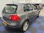 Volkswagen Golf 1.6 FSI Optive 3 / AIRCO / LM VELGEN / RIJDT SCHAKELT GOED