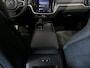 Volvo V60 2.0 B3 Core - Occasion Lease vanaf €664 p/m - Verwarmde voorruit / (achter)stoelen & stuur - Camera - getinte ramen achter