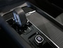 Volvo V60 2.0 B3 Core - Occasion Lease vanaf €664 p/m - Verwarmde voorruit / (achter)stoelen & stuur - Camera - getinte ramen achter
