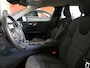 Volvo V60 2.0 B3 Core - Occasion Lease vanaf €664 p/m - Verwarmde voorruit / (achter)stoelen & stuur - Camera - getinte ramen achter