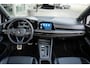 Volkswagen Golf 2.0 TSI R 4Motion Performance Akrapovic HUD