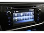 Toyota Auris Touring Sports 1.8 Hybrid Lease Plus | Volledige dealerhistorie | Panoramadak | Trekhaak | Navigatie | Stoelverwarming | Keyless | Parkeersensoren voor/achter | Bi-xenon | Clima | Cruise Control | 16 inch