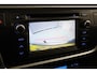 Toyota Auris Touring Sports 1.8 Hybrid Lease Plus | Volledige dealerhistorie | Panoramadak | Trekhaak | Navigatie | Stoelverwarming | Keyless | Parkeersensoren voor/achter | Bi-xenon | Clima | Cruise Control | 16 inch