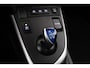 Toyota Auris Touring Sports 1.8 Hybrid Lease Plus | Volledige dealerhistorie | Panoramadak | Trekhaak | Navigatie | Stoelverwarming | Keyless | Parkeersensoren voor/achter | Bi-xenon | Clima | Cruise Control | 16 inch