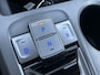 Hyundai Kona Electric EV Limited 64 kWh / Airco Automatisch / Cruise Control Adaptief / Stoel Verwarming & Verkoeling Voorzijde / Navigatie /