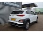 Hyundai Kona Electric EV 64 kWh|PANODAK|CARPLAY|DEALER ONDERH.|1 EIGENAAR