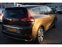 Renault Grand Scenic 1.6 dCi Initiale Paris Stoelverwarming, Navigatie, Camera, Cruise control, Trekhaak, Climate control, Lederen interieur