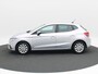SEAT Ibiza 1.0 TSi Style Business Intense | Adaptive Cruise | Achteruitrijcamera | Navigatiesysteem | CarPlay | Parkeersensoren | 15 Inch