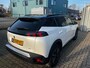 Peugeot e-2008 EV GT Pack 50 kWh | Navi | Camera | Verw. voorstoelen | PDC V+A | Leder alcantara | Cruise control | DAB |