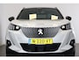 Peugeot e-2008 EV GT Pack 50 kWh | Navi | Camera | Verw. voorstoelen | PDC V+A | Leder alcantara | Cruise control | DAB |