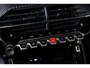 Peugeot e-2008 EV GT Pack 50 kWh | Navi | Camera | Verw. voorstoelen | PDC V+A | Leder alcantara | Cruise control | DAB |