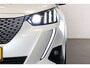 Peugeot e-2008 EV GT Pack 50 kWh | Navi | Camera | Verw. voorstoelen | PDC V+A | Leder alcantara | Cruise control | DAB |