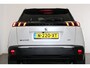 Peugeot e-2008 EV GT Pack 50 kWh | Navi | Camera | Verw. voorstoelen | PDC V+A | Leder alcantara | Cruise control | DAB |