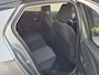 Opel Corsa-e Business Edition 1 fase 50 kWh | Achteruitrijcamera | Parkeersensoren achter | 16 inch LMV | Stuur - Stoelverwarming | Cruise control | Airco | Achteruitrijcamera | Cruise control | Dodehoek detectie