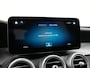 Mercedes-Benz GLC 300e 4MATIC Premium Plug In Hybrid 320pk Dealer O.H. PHEV | Trekhaak Af Fabriek | Panodak | Adaptive Cruise | Camera | Sfeerverlichting | Apple Carplay | Blis | Navigatie | DAB | 19"L.M |