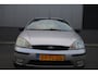Ford Focus 1.6-16V 100pk Futura 3drs/ leder/ Trekhaak/Airco-clima