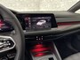 Volkswagen Golf 245 pk GTE Hybrid | IQ-Light | ACC | 19'' | GTI Diffuser | Trekhaak | Stuurwielverwarming | Achteruitrij-Camera | 3-Zone Clima | Carplay | Sfeerverlichting | Draadloos Laden |