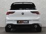 Volkswagen Golf 245 pk GTE Hybrid | IQ-Light | ACC | 19'' | GTI Diffuser | Trekhaak | Stuurwielverwarming | Achteruitrij-Camera | 3-Zone Clima | Carplay | Sfeerverlichting | Draadloos Laden |