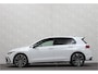 Volkswagen Golf 245 pk GTE Hybrid | IQ-Light | ACC | 19'' | GTI Diffuser | Trekhaak | Stuurwielverwarming | Achteruitrij-Camera | 3-Zone Clima | Carplay | Sfeerverlichting | Draadloos Laden |