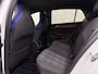 Volkswagen Golf 245 pk GTE Hybrid | IQ-Light | ACC | 19'' | GTI Diffuser | Trekhaak | Stuurwielverwarming | Achteruitrij-Camera | 3-Zone Clima | Carplay | Sfeerverlichting | Draadloos Laden |