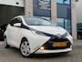 Toyota Aygo 1.0 VVT-i x-play/ 5drs/ nap/ 1e EIG/ dealeronderhouden/ 1jaar apk/ volle opties.