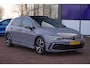 Volkswagen Golf 1.5 TSI 3X R-Line / Pano-Dak / IQ-Light / 1EIG / BLIS / Alcantara / ORIG-NL / = DEALER ONDERHOUDEN !!
