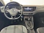 Volkswagen Polo 1.0 TSI Highline | Navigatie | PDC V+A | Cruise control adaptief | Lichtmetalen velgen 16" |
